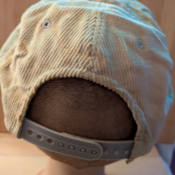 Vintage Skiing Corduroy Cap Pre-owned A Few Stains - Picture 4 of 9